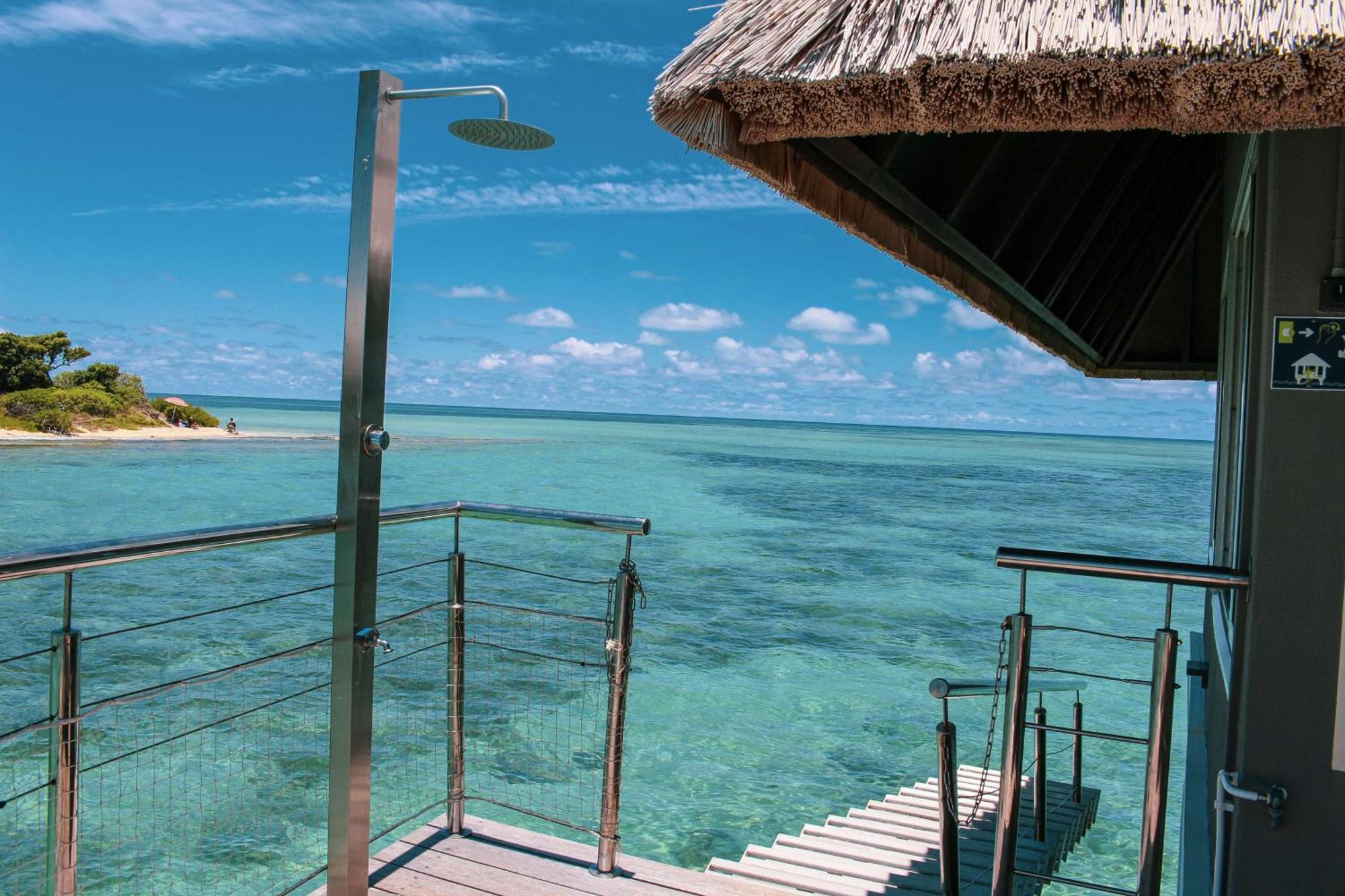 Doubletree By Hilton Noumea Ilot Maitre Resort Exterior foto